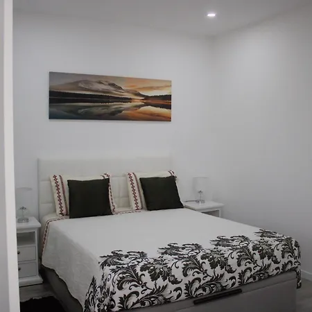 Apartment Laranjeiras Dois