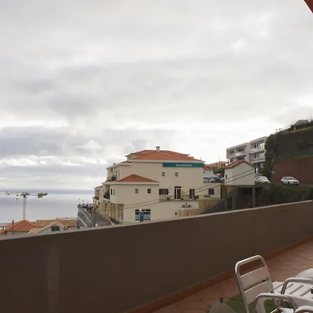 Laranjeiras Dois * Bicas