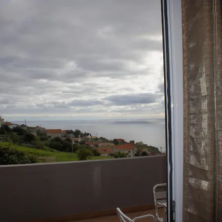 Apartamento Laranjeiras Dois Palhota
